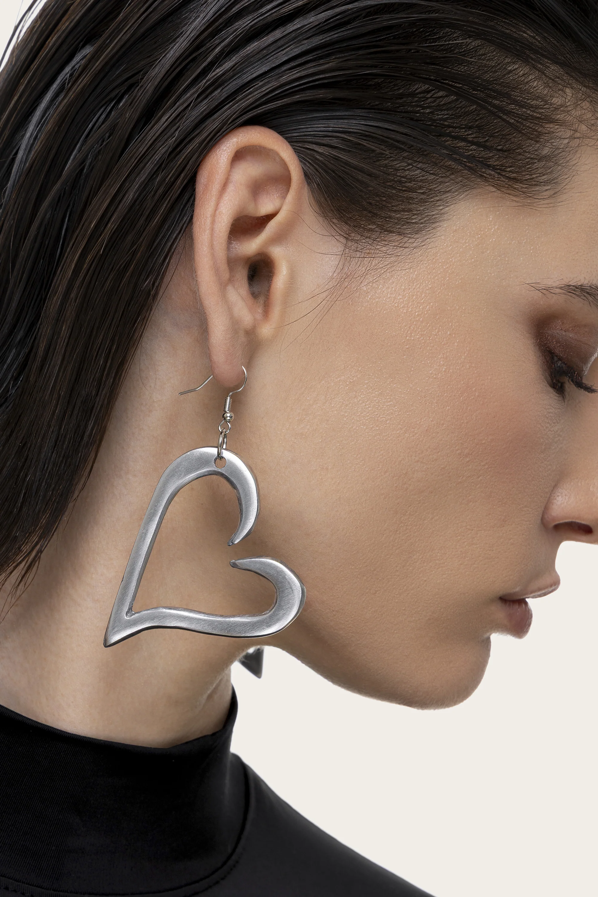 ORECCHINI CUORE CUT OUT - Image 2