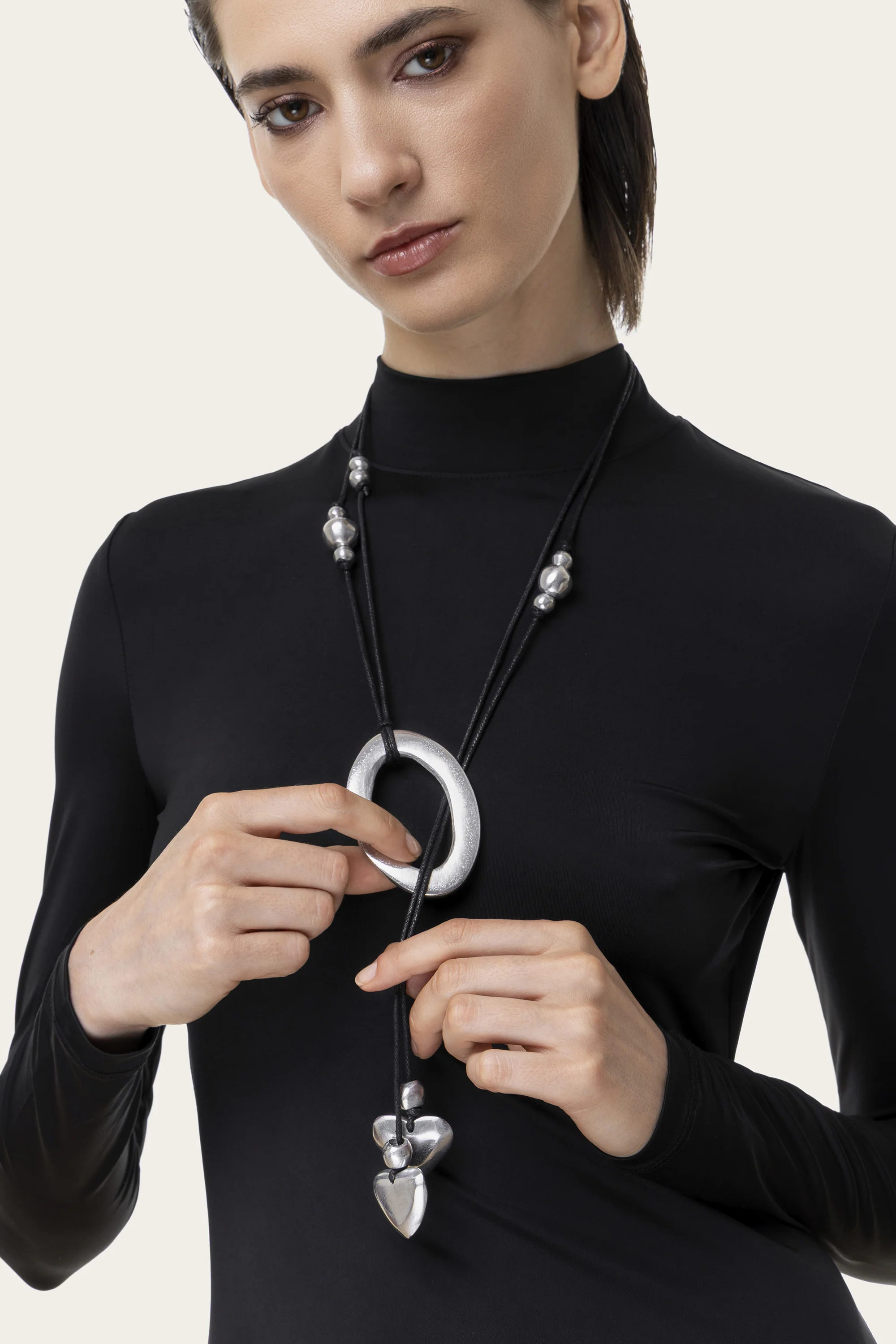 PENDENTE OVALE/CUORI - Image 3